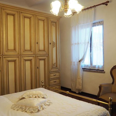 דירות Magliano Alfieri Casa Volpe מראה חיצוני תמונה