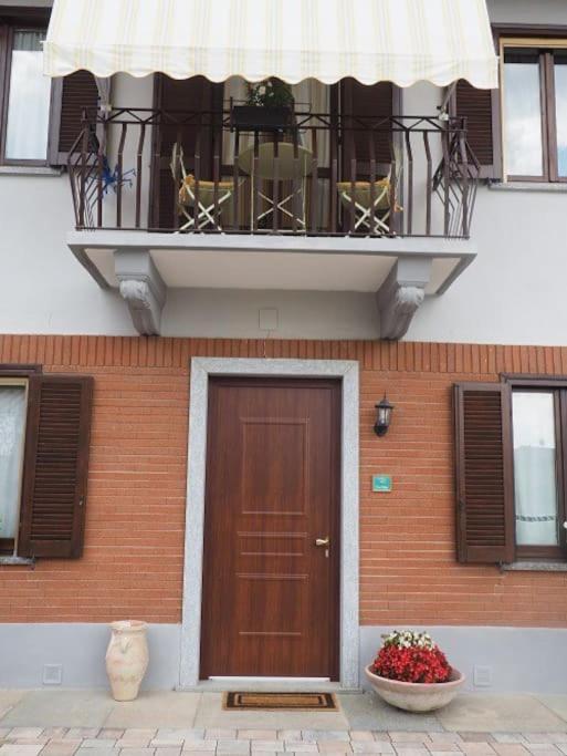 דירות Magliano Alfieri Casa Volpe מראה חיצוני תמונה